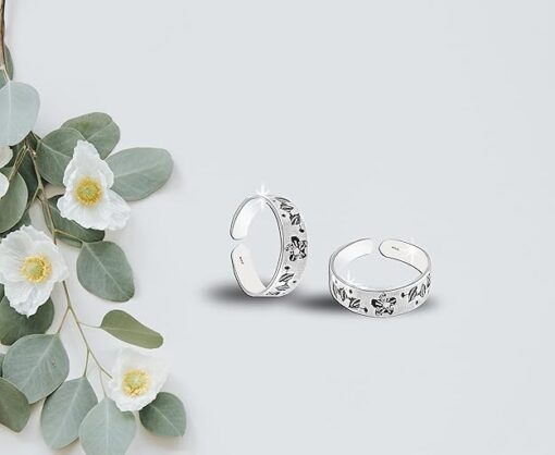 floral & leaf pattern motif- SIVYAA Trendy Oxidized pure silver Toe Ring Band