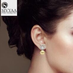 model wearing-SIVYAA Solitaire Life of Circle Classic Gold Pearl drop Pure Silver Dangle