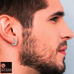 model wearing -SIVYAA- men's grid textured round flattish edge gold finish pure silver hoop bali earring,15mm