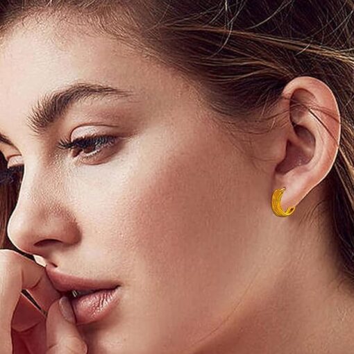 model wearing- SIVYAA grid textured round flattish edge gold finish pure silver hoop earring