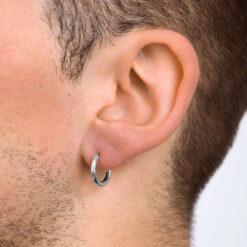 male model wearing - SIVYAA 2mm th 14mm silver hoop